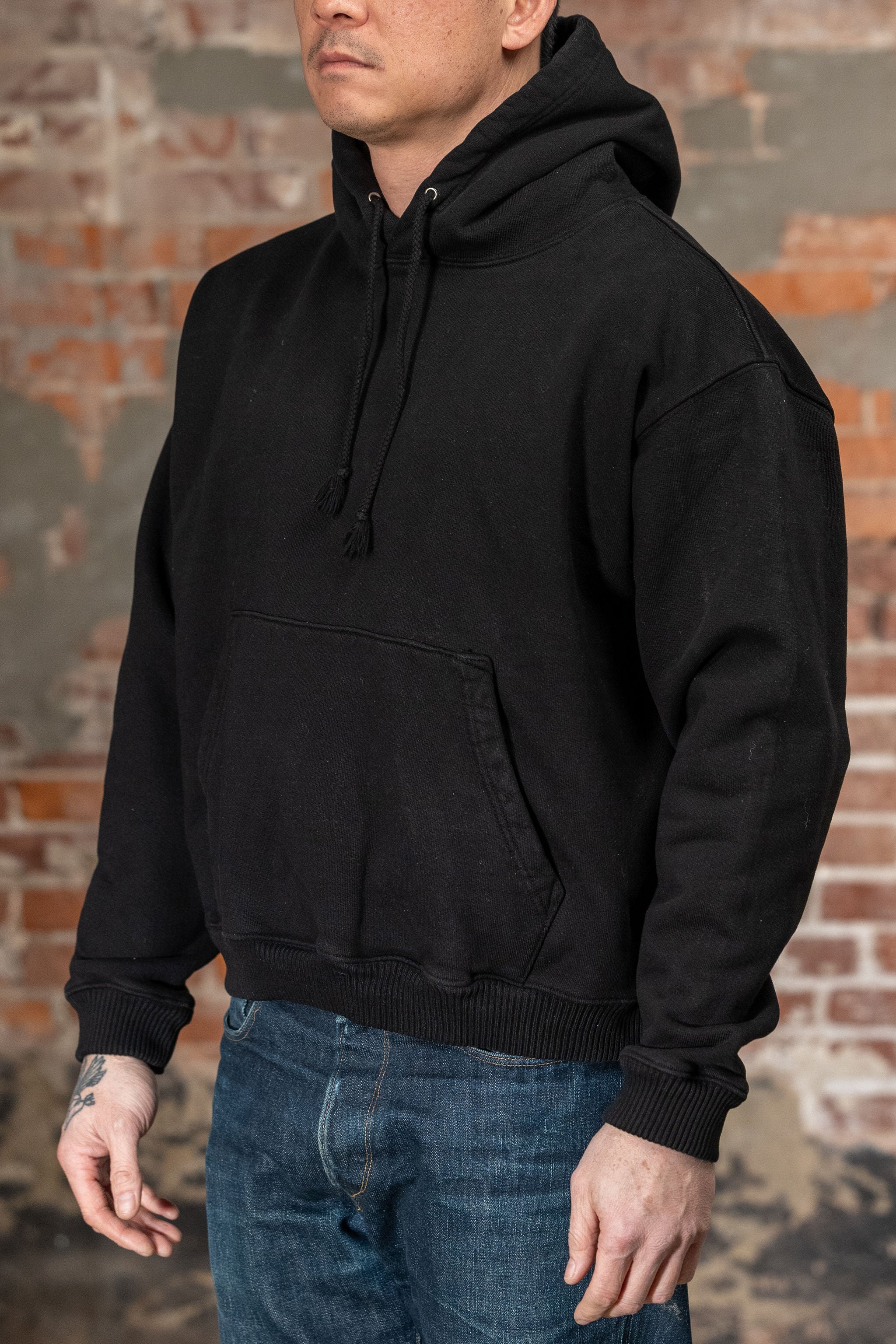 3sixteen Ultraweight Pullover Hoodie - Black - Image 2