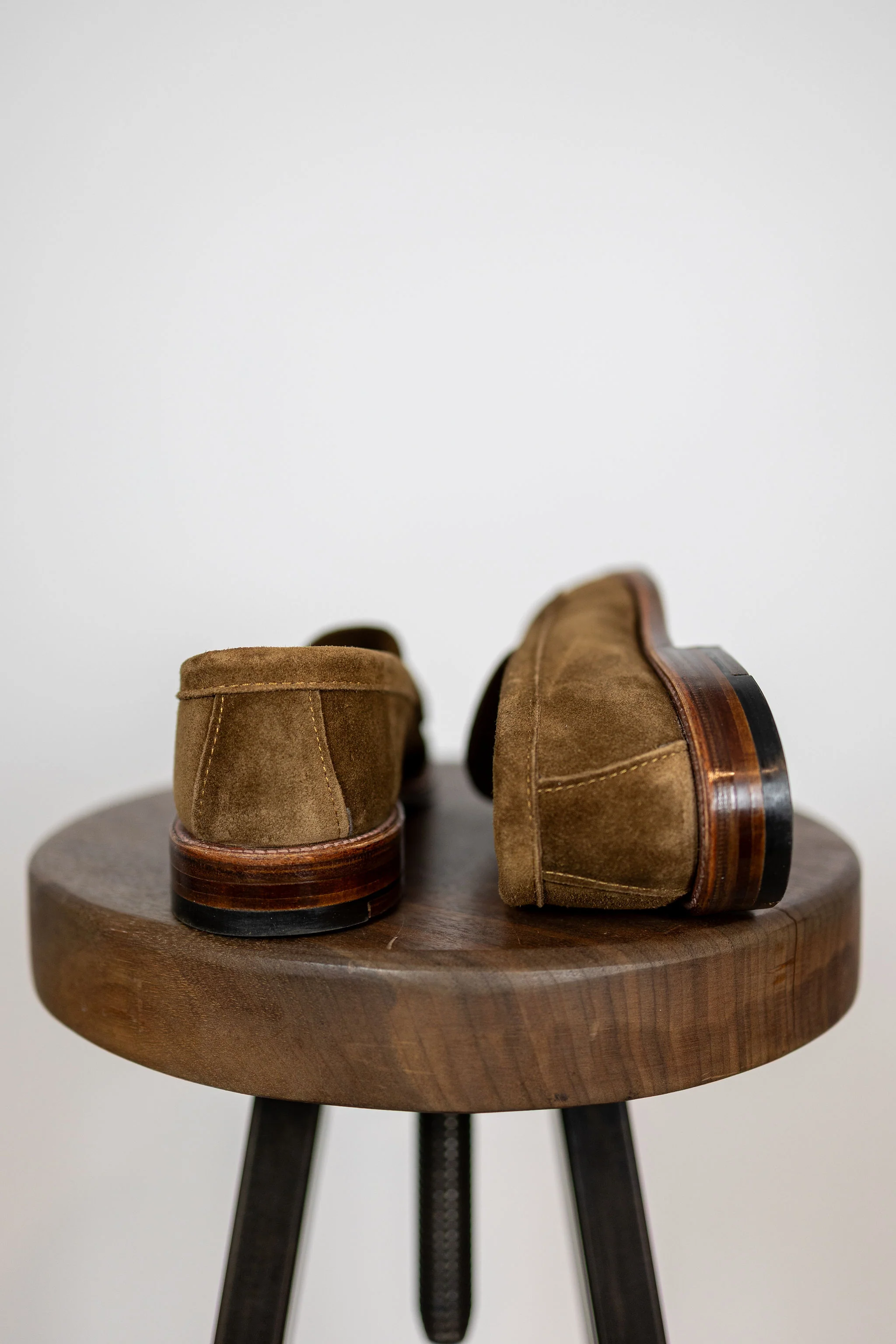 Alden 6243F Unlined Leisure Handsewn Penny Loafer LHS - Snuff Suede - Image 4