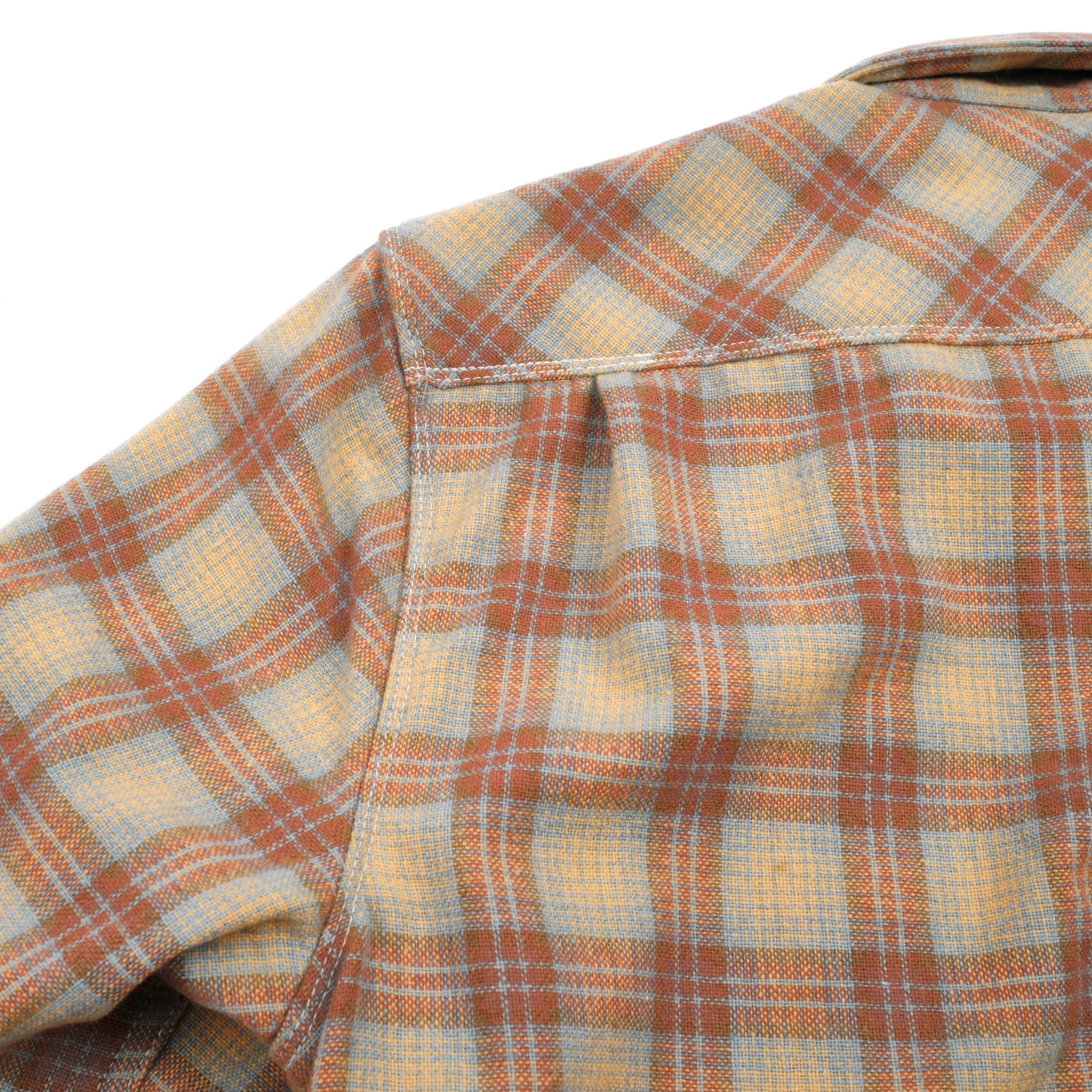 Freenote Cloth Dayton - LS Goldtail Wool - Image 13