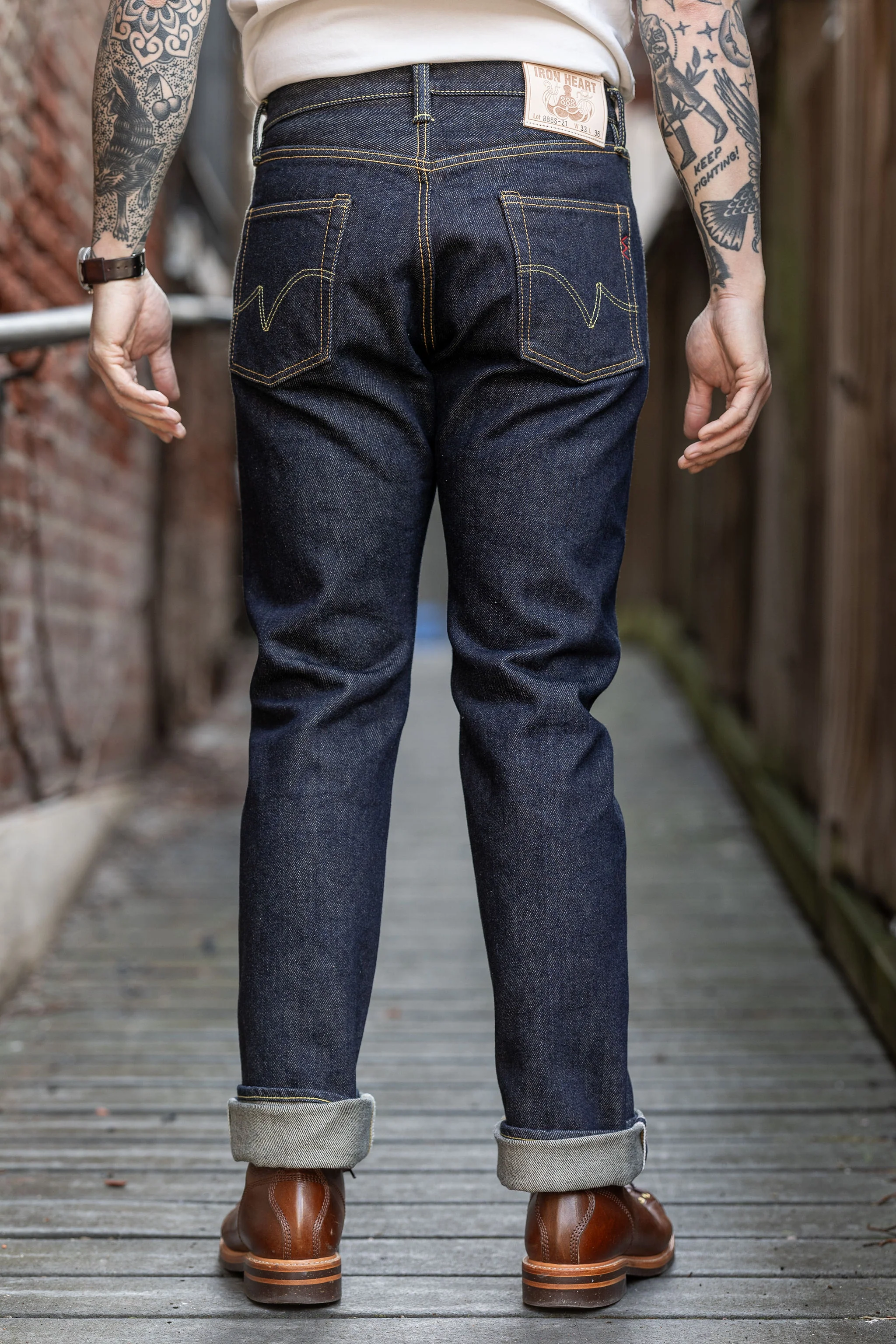 Iron Heart IH-888S-21 Indigo 21oz. Selvedge Denim - Tapered Cut - Image 3