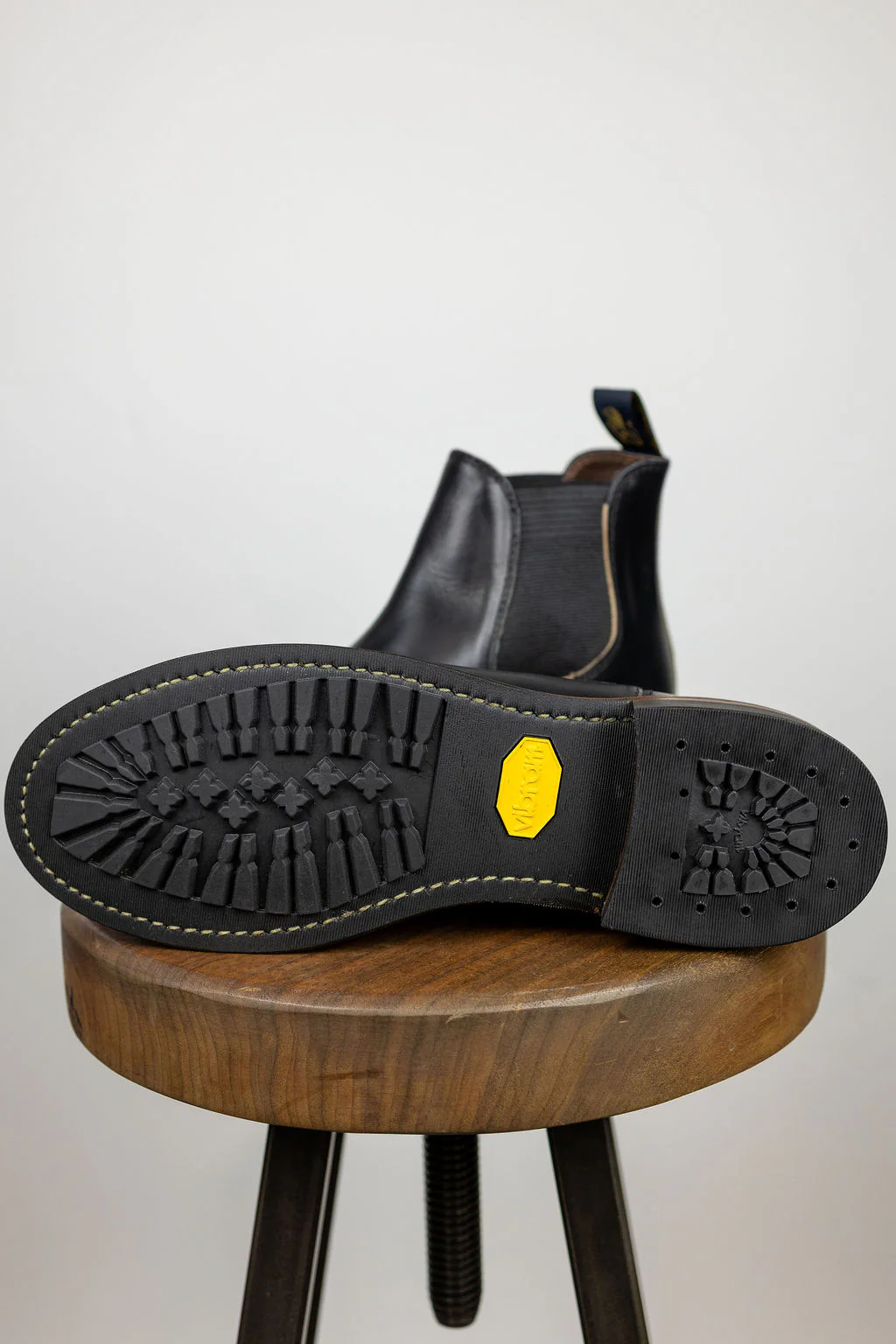 John Lofgren Chelsea Boot - Horween CXL Black - Image 5