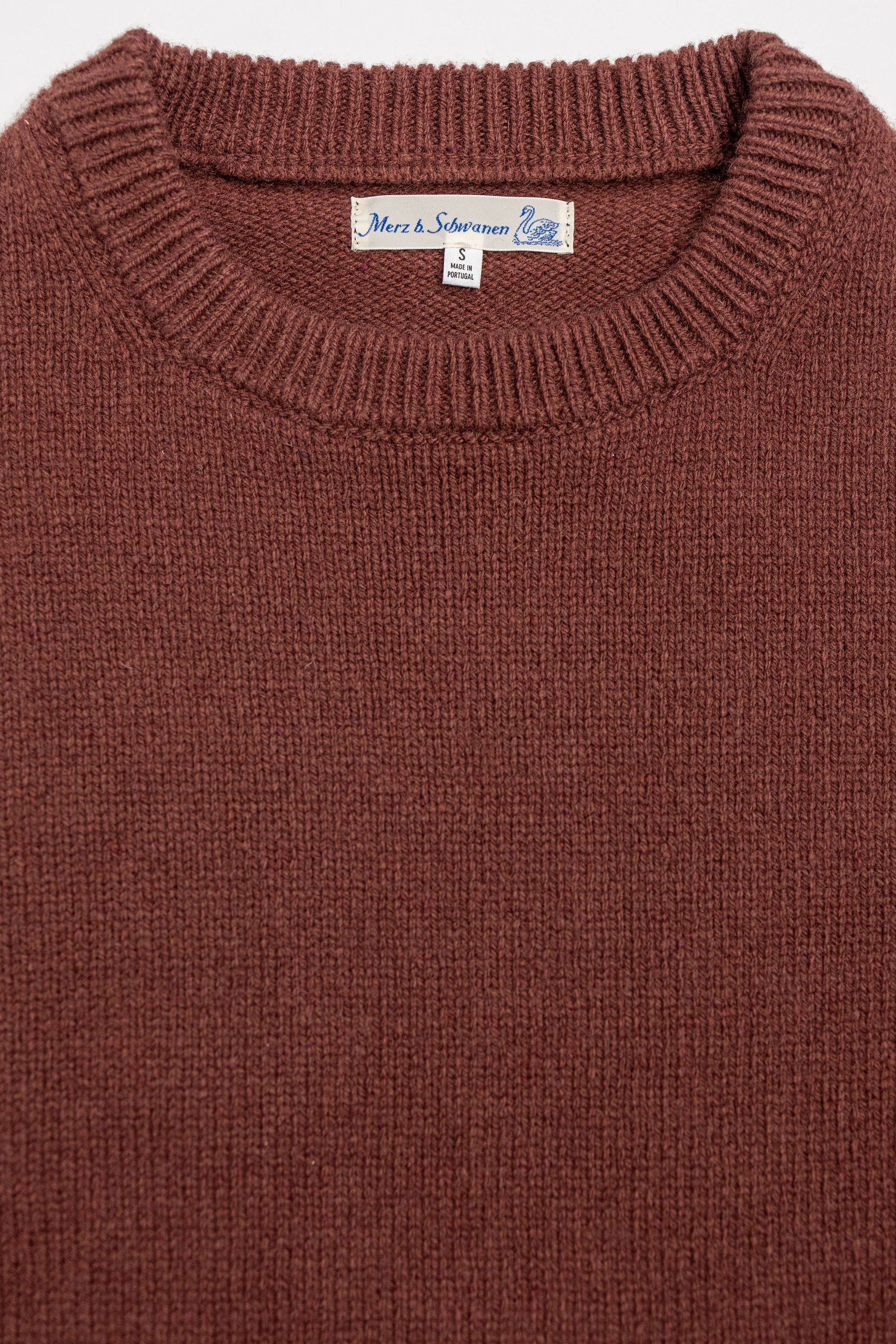 Merz b. Schwanen LOCC01 Crew Pullover Merino Cashmere Blend - Dark Brown - Image 5