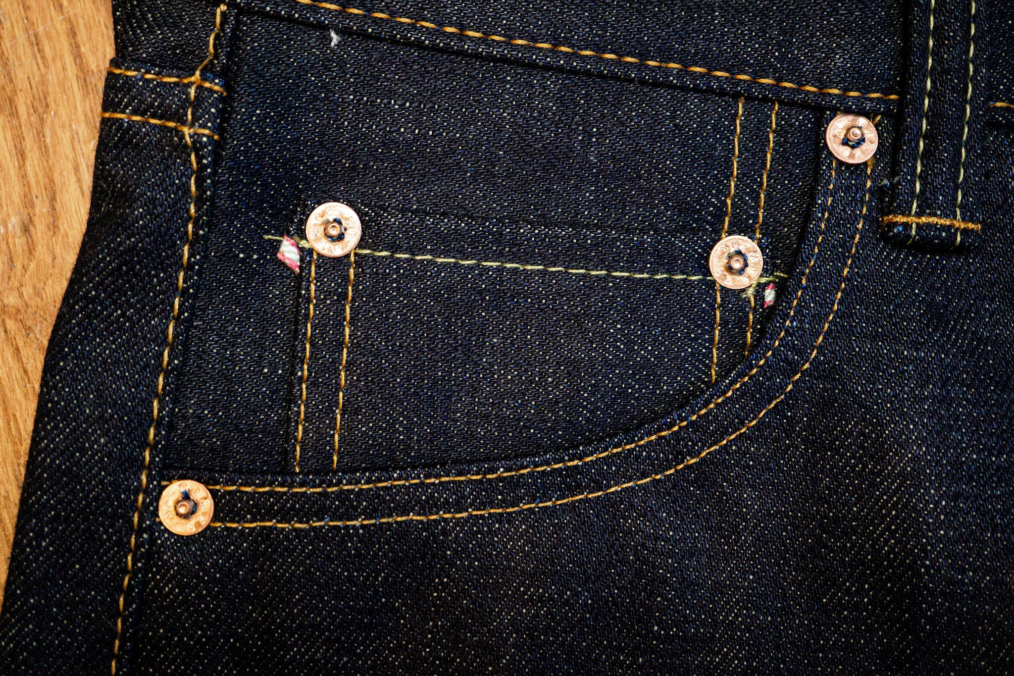 Momotaro 0306-BE Tight Tapered 18oz ID x Beige - Image 5