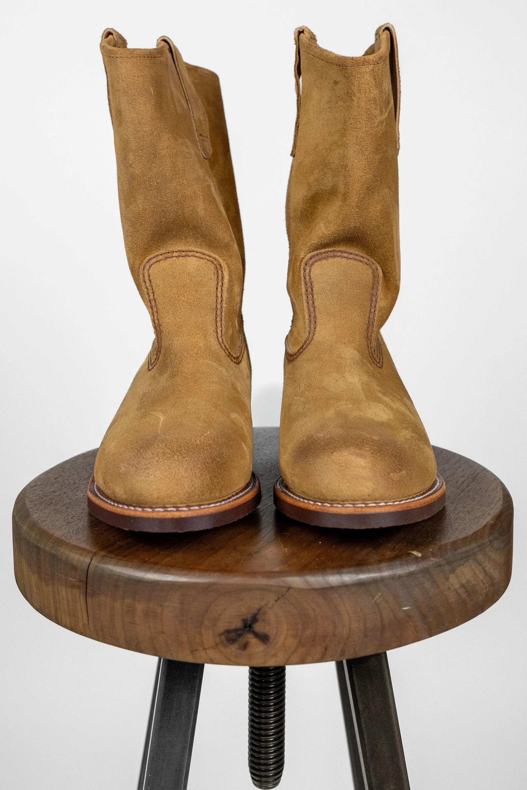 Red Wing 8060 Pecos - Hawthorne Muleskinner Leather - Image 2
