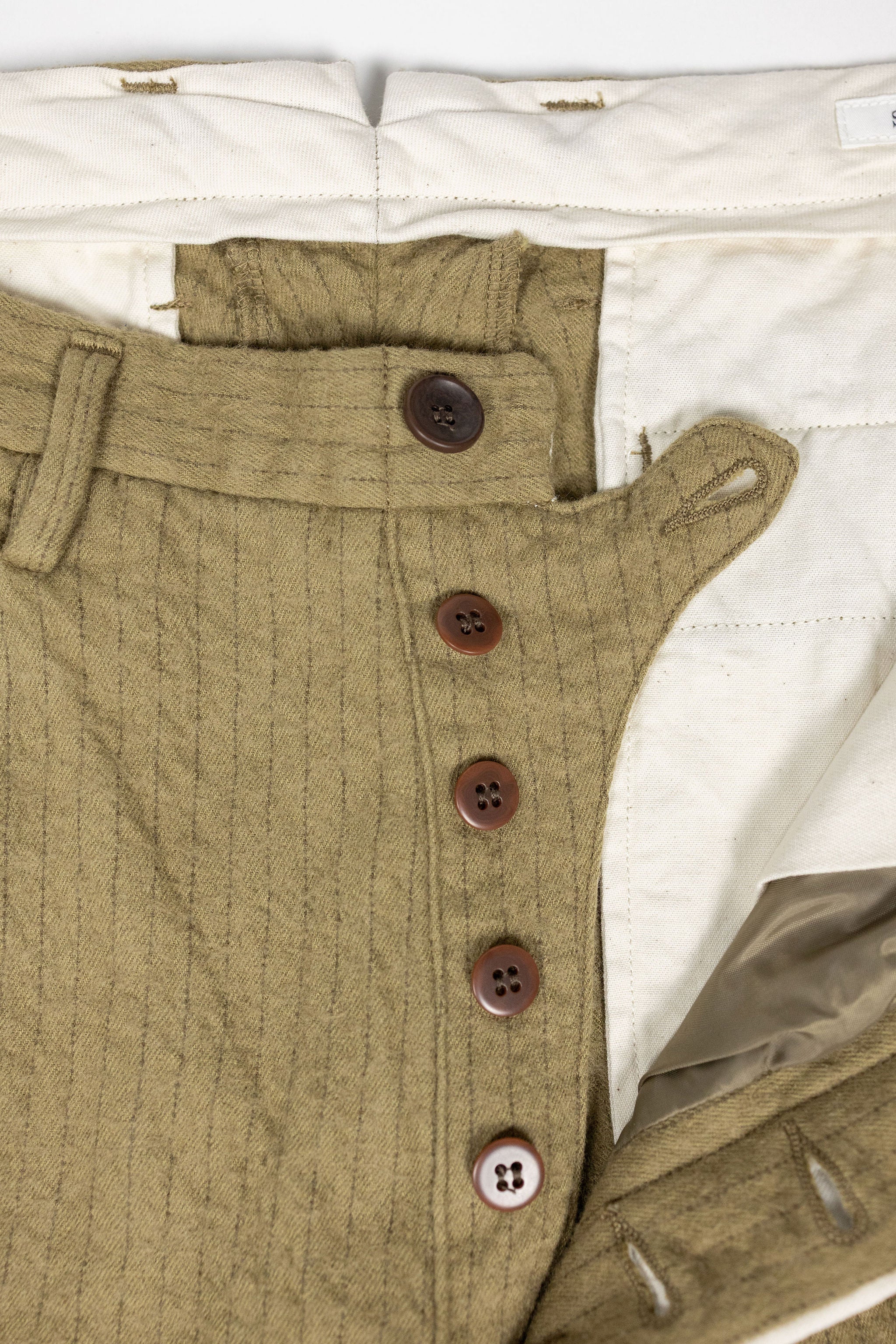 Seuvas C/W 2-Tuck Trousers - Khaki - Image 7