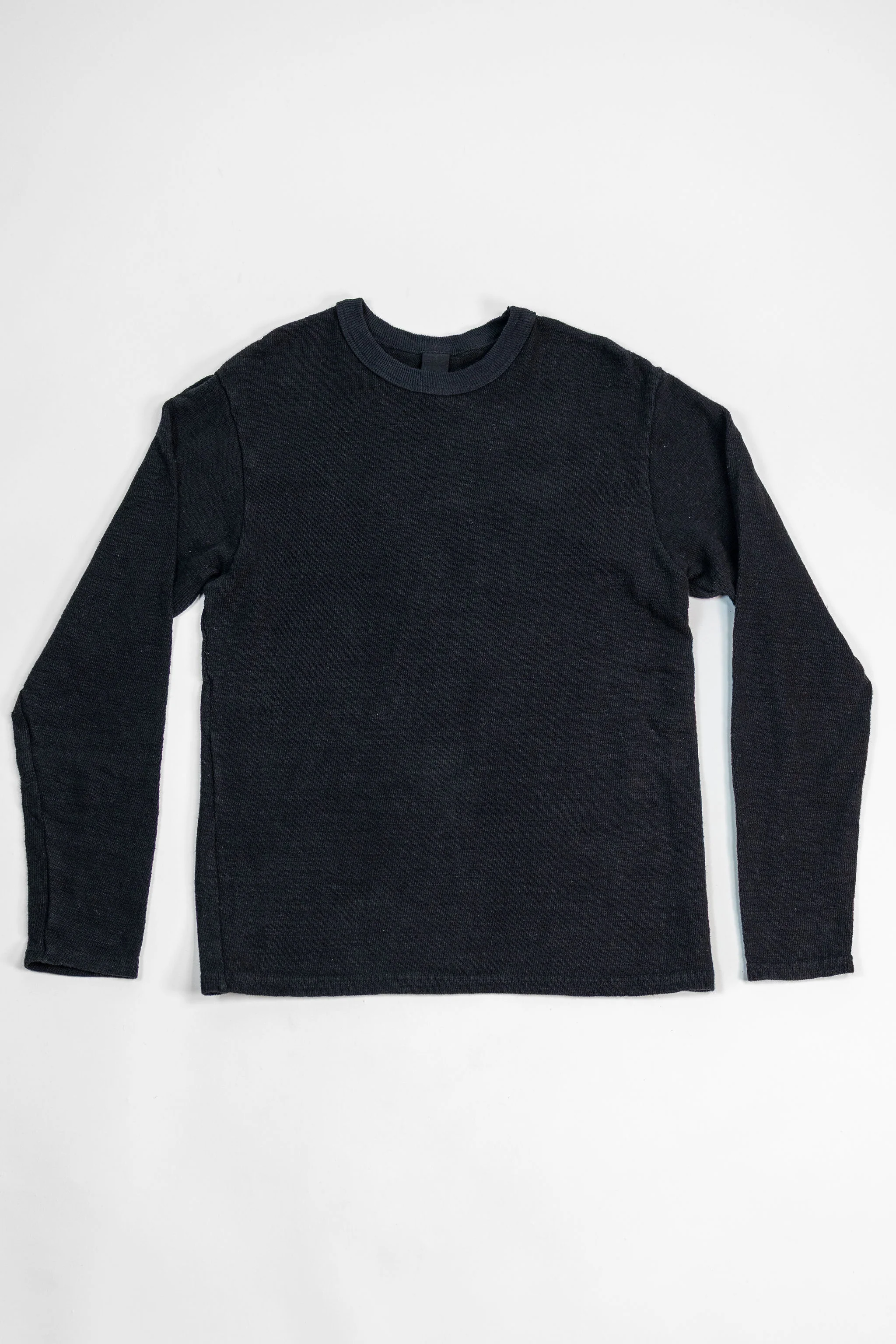 UES Linen Long Sleeve Tee - Black - Image 3