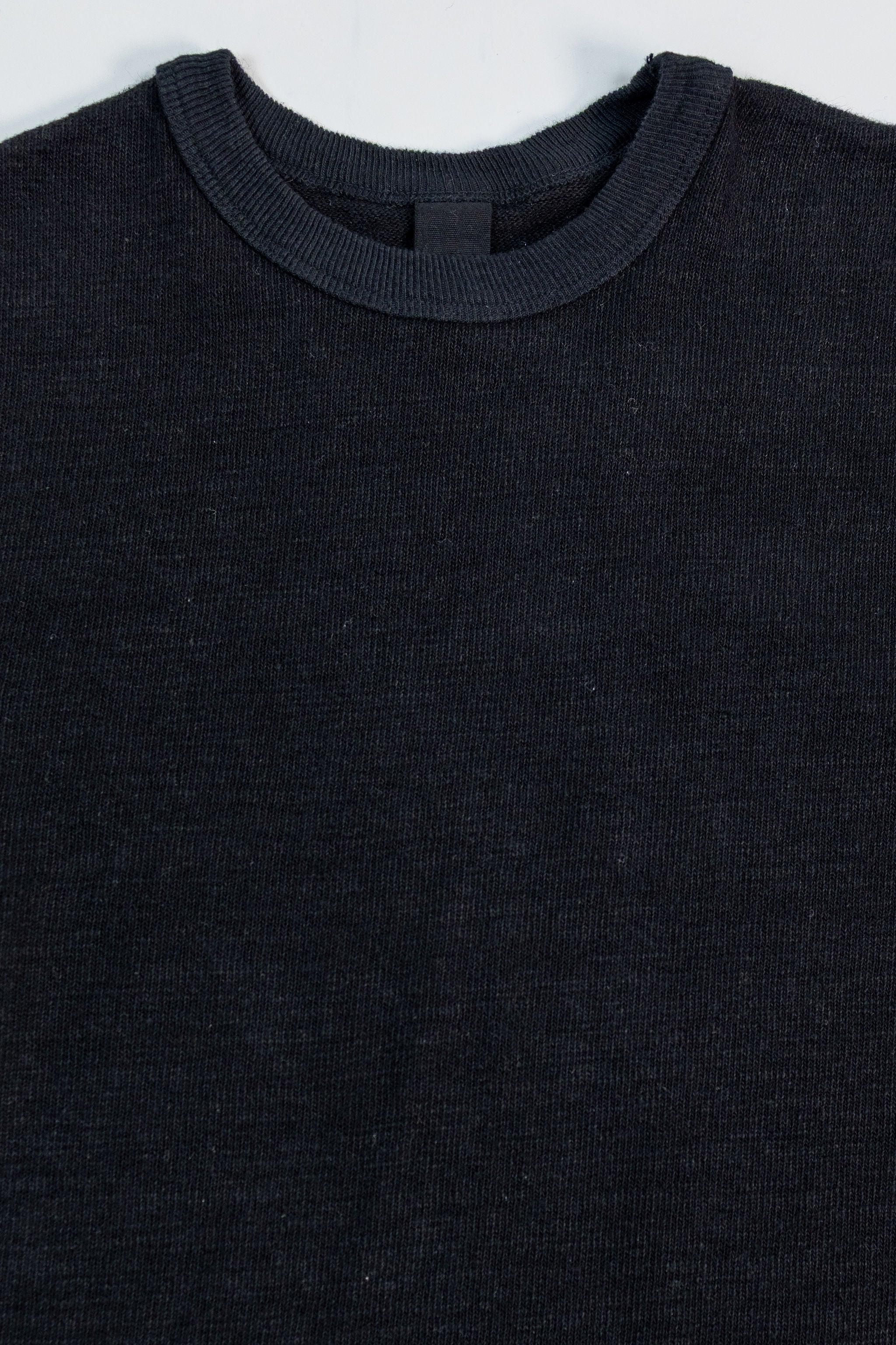 UES Linen Long Sleeve Tee - Black - Image 4